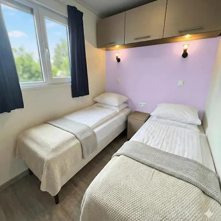 Camping Sunset Modernes Waterfront Fuer 6 Pers 5 Min Zum *