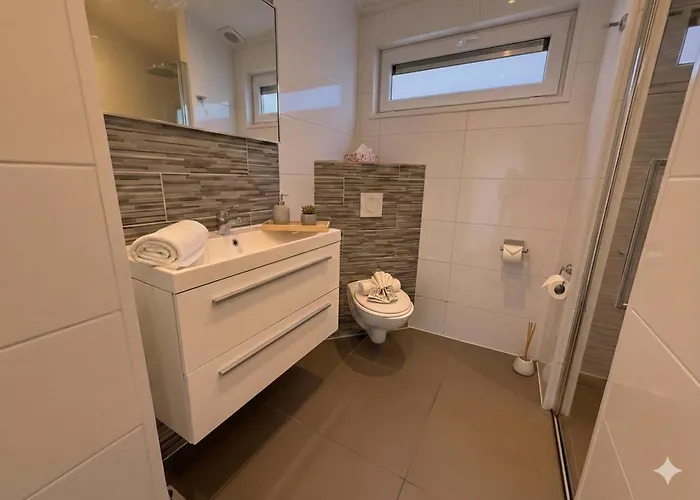 Sunset Modernes Waterfront Fuer 6 Pers 5 Min Zum Kamp alanı