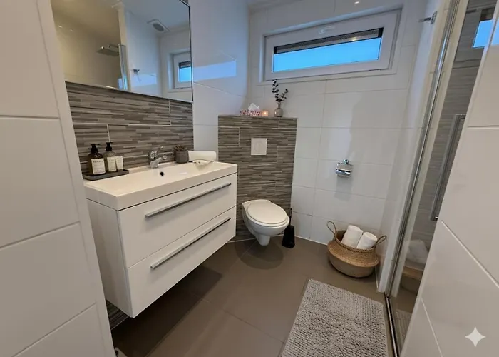 Camping Sunset Modernes Waterfront Fuer 6 Pers 5 Min Zum Hellevoetsluis